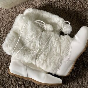 White Winter Rain Boots with Faux Fur